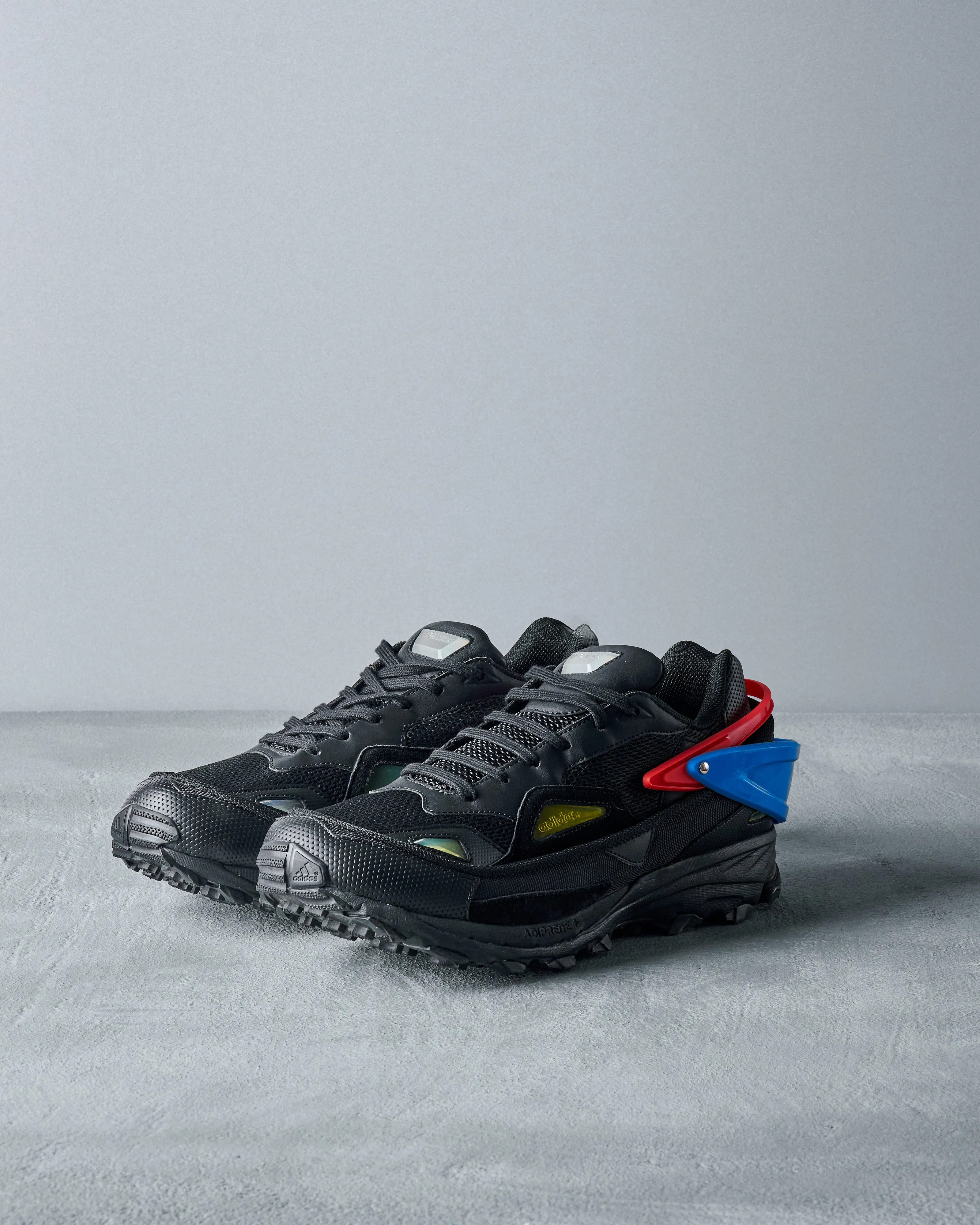 Adidas x Raf Simons 2015 Response trail 2 sneaker