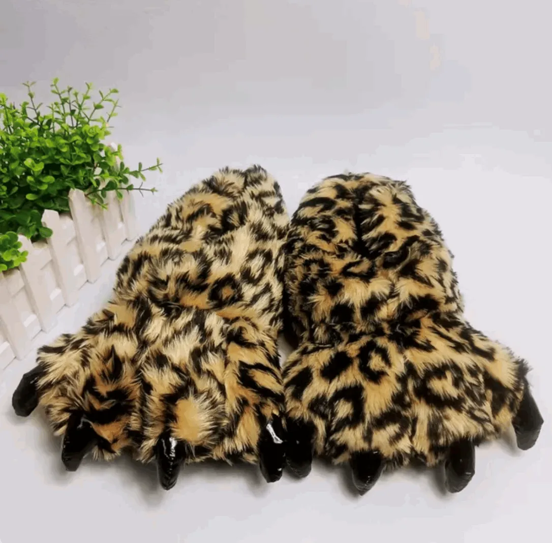 Chunky Bigfoot-Bear Paw Slippers - Unisex