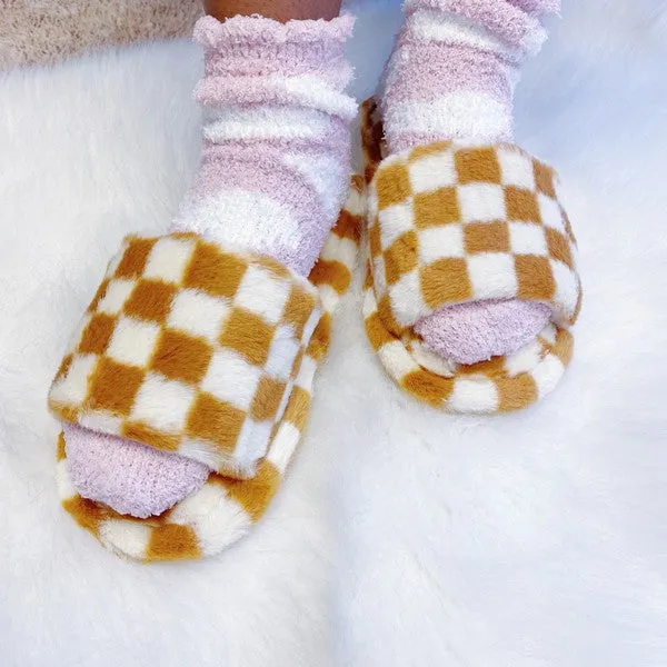 Cozy Checker Lounge Slippers