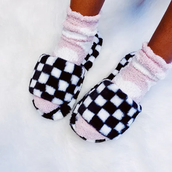 Cozy Checker Lounge Slippers