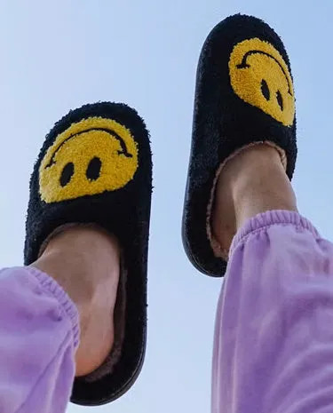 Happy Face Slippers - Black