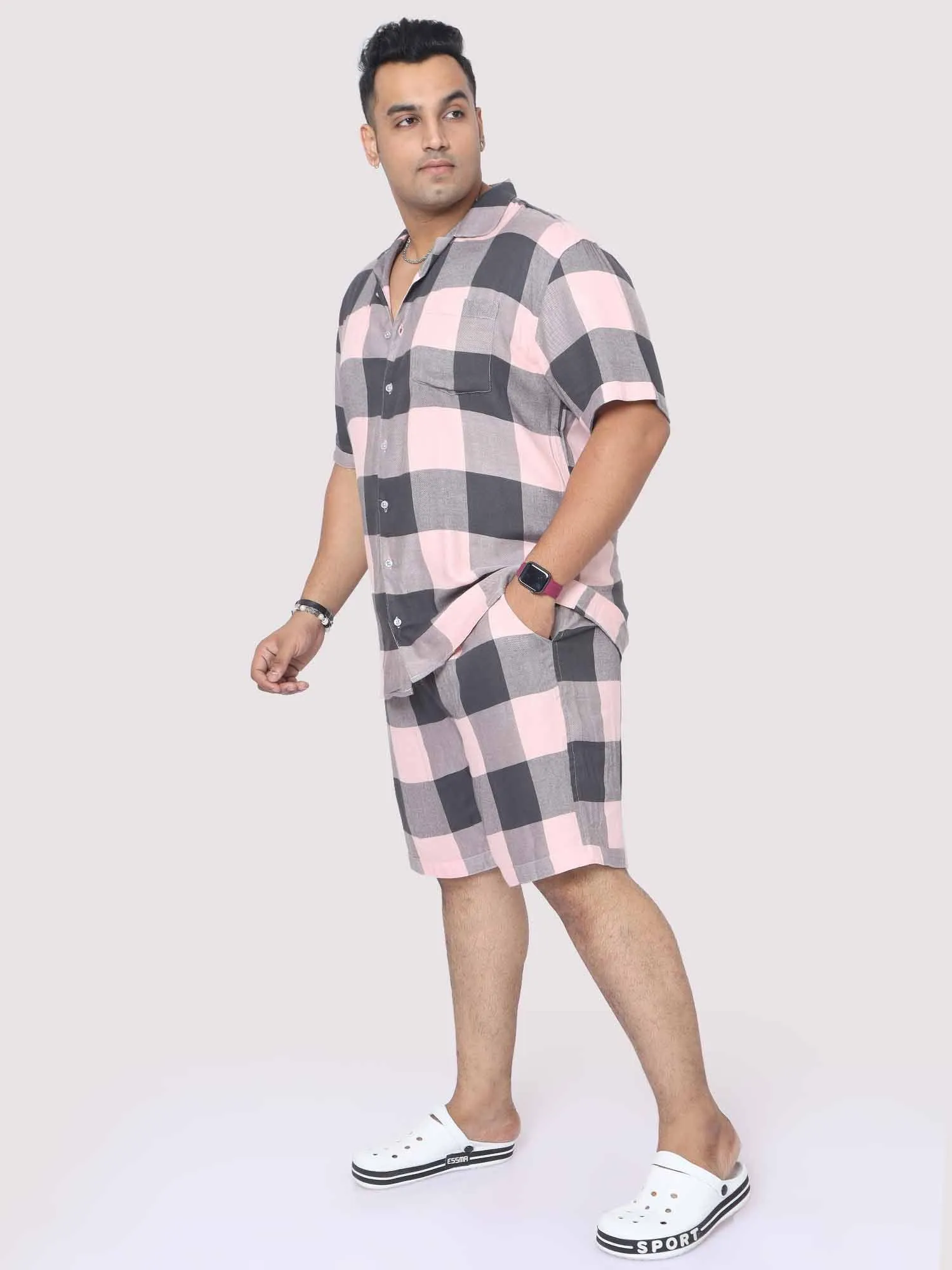 Men Plus Size Blush Grey Checks Printed Half Sleeve Co-Ords